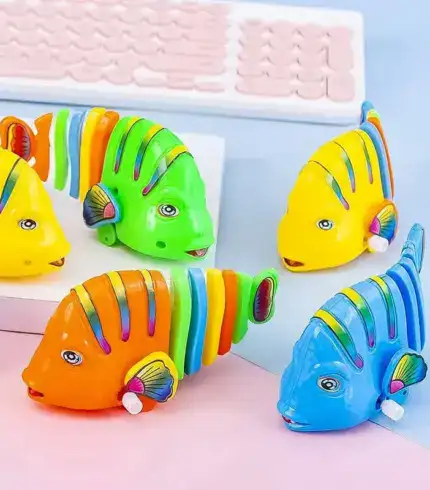 Clockwork Swinging Cartoon Fish Toys