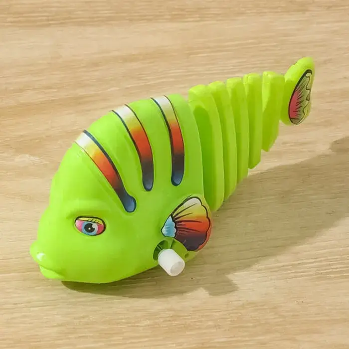 Clockwork Swinging Cartoon Fish Toys